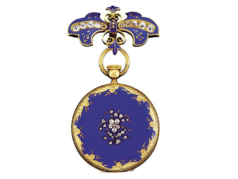 ساعة القلادة التي اقتنتها الملكة فيكتوريا في عام 1851