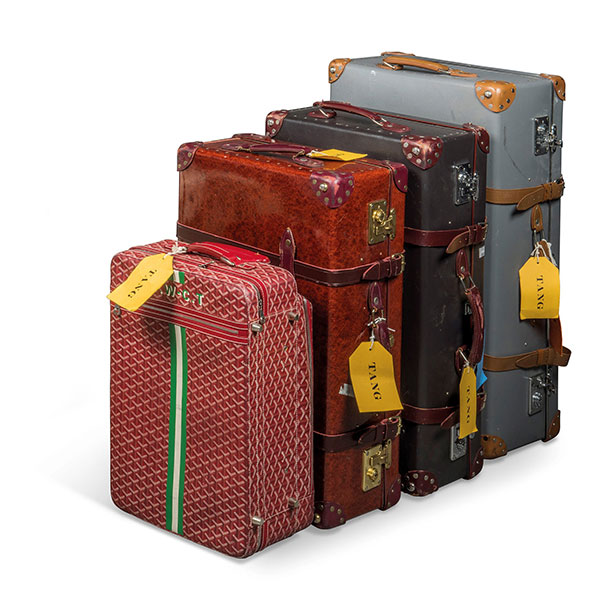 شكلت هذه المجموعة من حقائب السفر من غويار جزءًا من المعروضات في مزاد على قطع الأثاث المنزلي أقامته كريستيز العام الفائت في لندن.