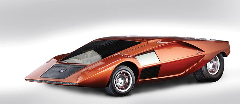 ابتكر مارتشيلو غانديني سيارة Lancia Stratos HF Zero في أثناء عمله لدى بيرتونيه. 