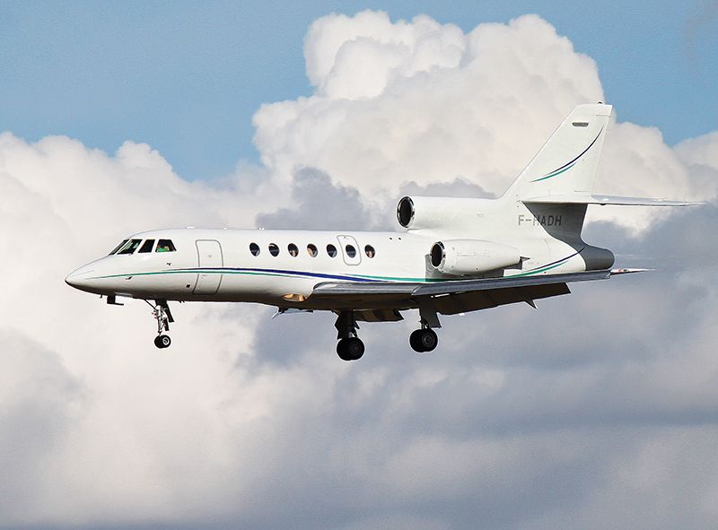 Dassault Falcon 50