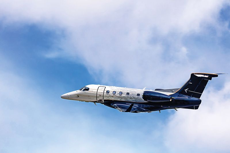 Embraer Phenom 300