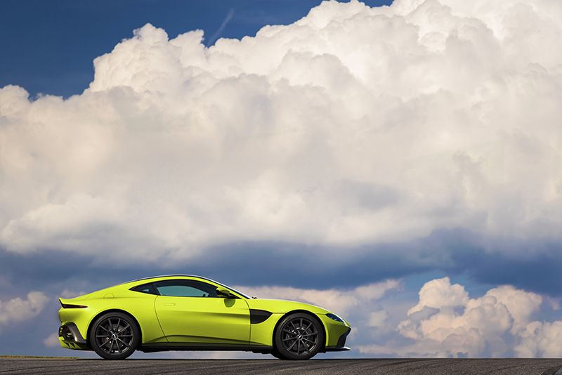 2019 Aston Martin Vantage