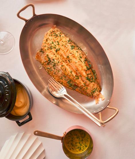 La Sole Meunière طبق سمك موسى / Celebrities أحد مطاعم دبي