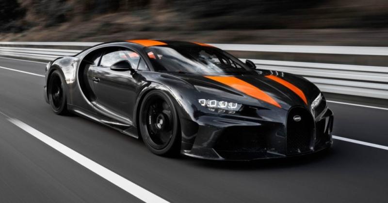 سيارة Bugatti Chiron Super Sport 300+ / أسرع السيارات في عام 2022