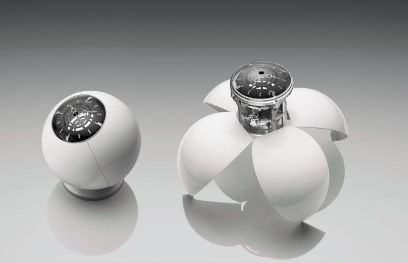 ساعة Orb من L’Epée بالتعاون مع MB&F
