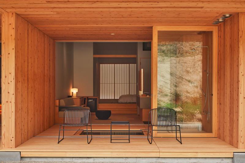 الاحتفاء بالفنون Naoshima Ryokan Roka ناوشيما، اليابان