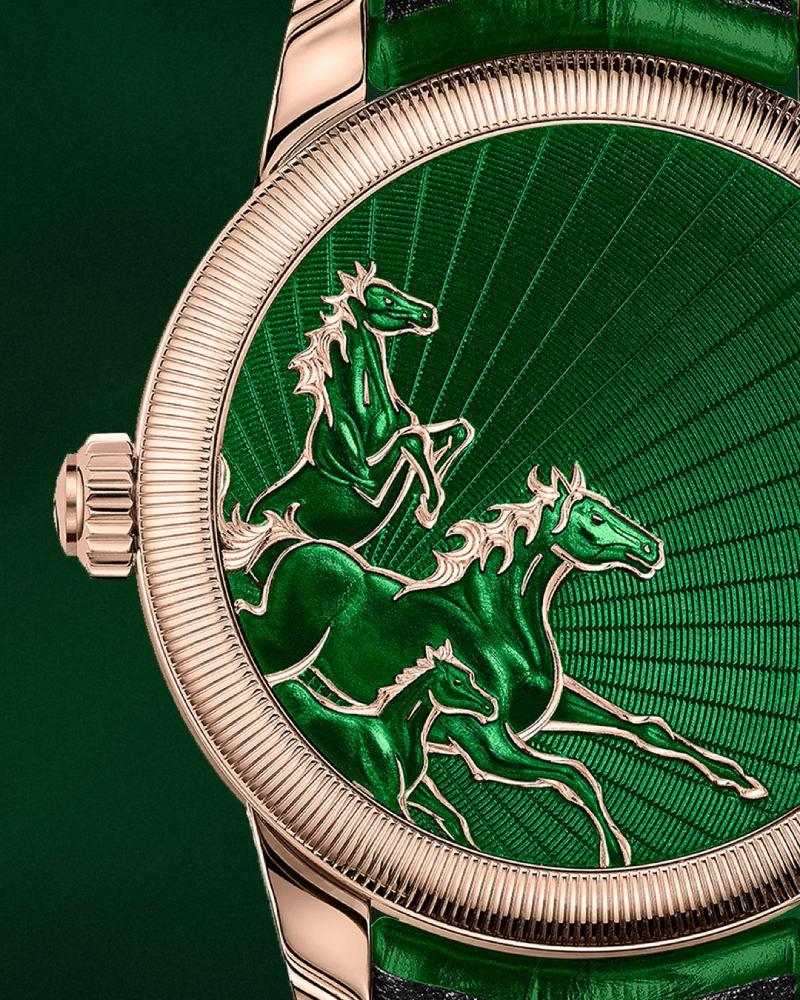 جيرار - بيريغو تكشف عن ساعة La Esmeralda Tourbillon "A Secret" Eternity Edition بثلاثة ألوان جديدة