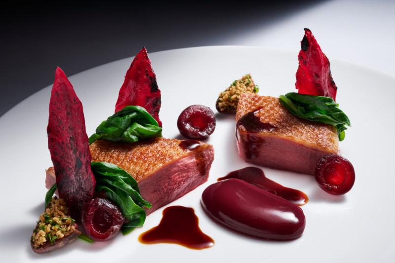 طبق Powdered Duck Breast