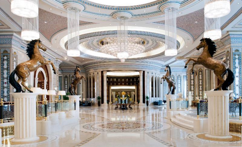 فندق الريتز – كارلتون الرياض