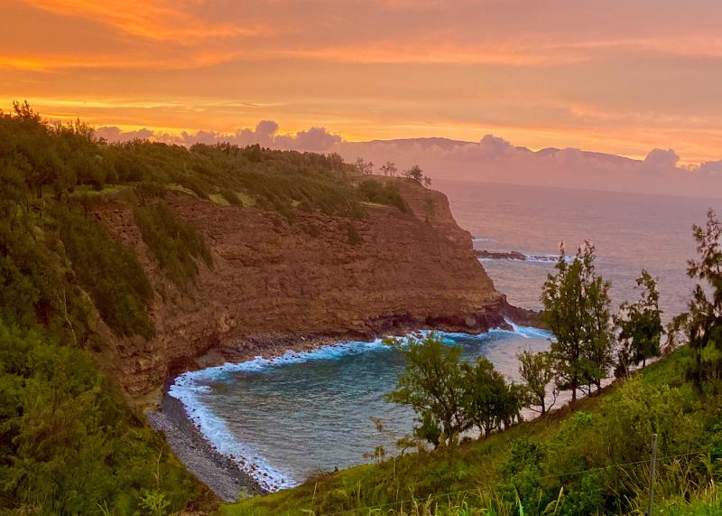 Hawaii Island Retreat/ جزر هاواي الساحرة