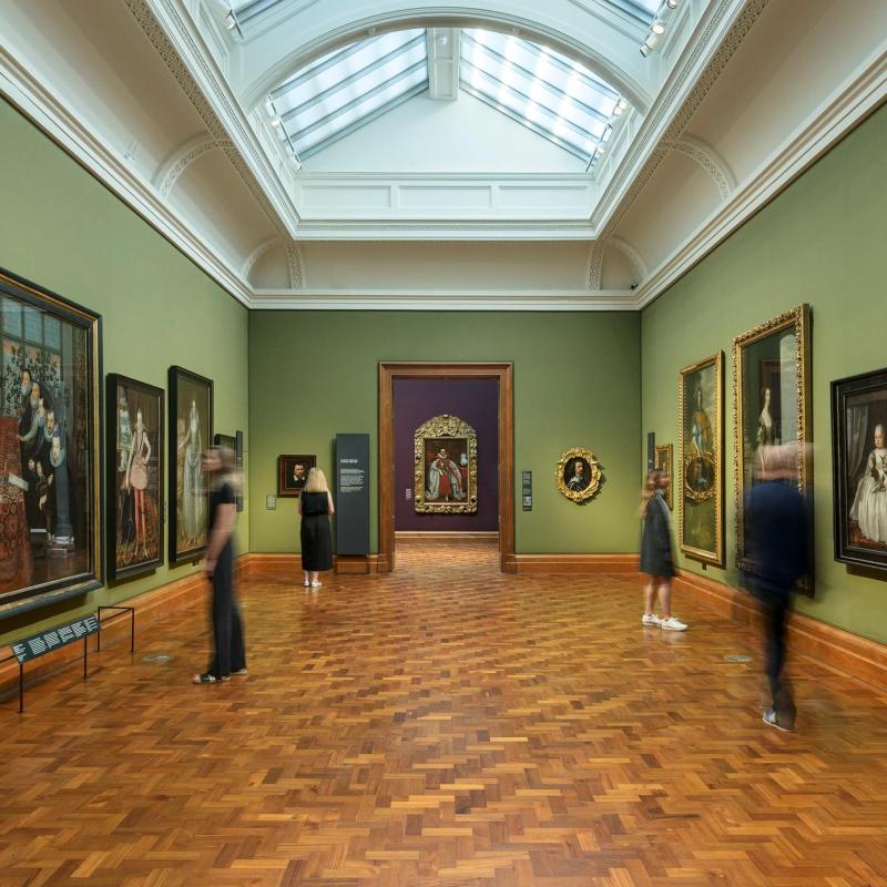 بريطانيا تعيد افتتاح المعرض القومي للوحات