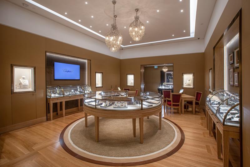 شوبارد تثبت حضورها في الشرق الأوسط بافتتاح متجر جديد في بلاس فاندوم مول في قطر