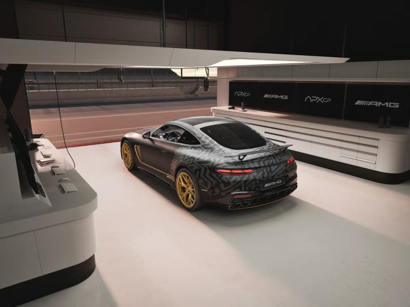 مرسيدس تتألق سينمائياً مع GT 63 APXGP Edition في فيلم "F1" المرتقب من بطولة براد بيت