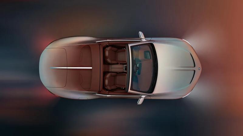 سيارة سكاي توب Skytop من بي إم دبليو BMW