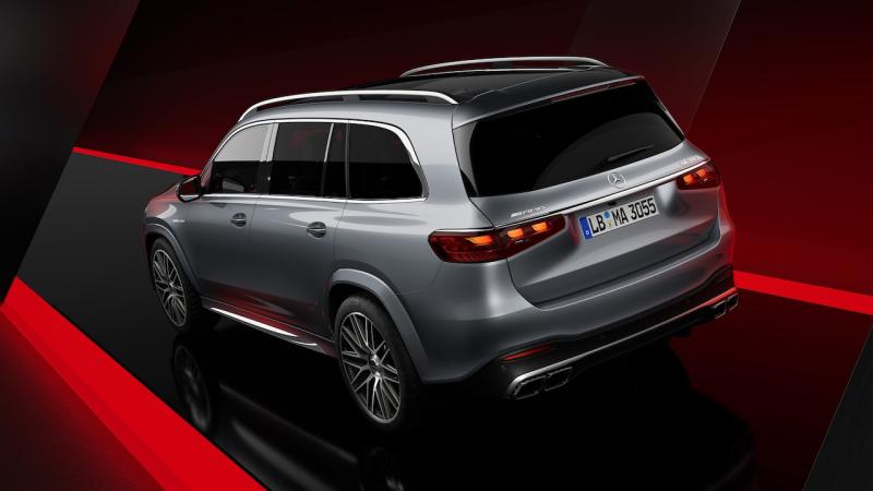 مرسيدس – إيه إم جي تكشف عن إصدار MANUFAKTUR Arctic Silver الفائق من GLS 63 لعام 2026