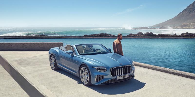Continental GTC Azure 2025 من بنتلي.. مزيج مثالي بين الفخامة والقوة الهجينة