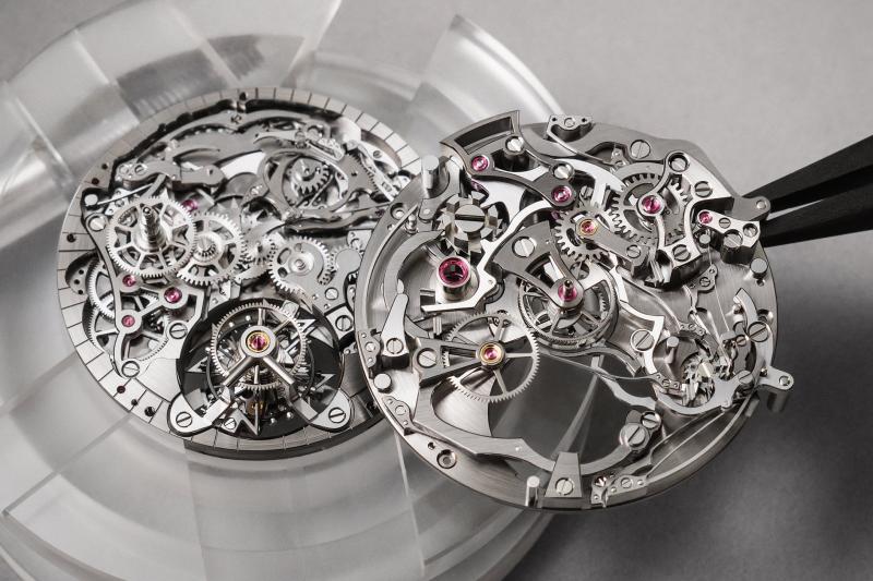 فاشرون كونستانتين تُبدع في الجمع بين التعقيدات الكبرى في ساعة Les Cabinotiers Temporis Duo Grand Complication Openface