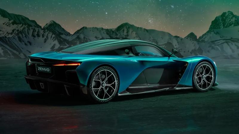 زينفو تكشف عن تحفتها الجديدة Junior Hypercar: سيارة خارقة محدودة الإنتاج بمحرك V10