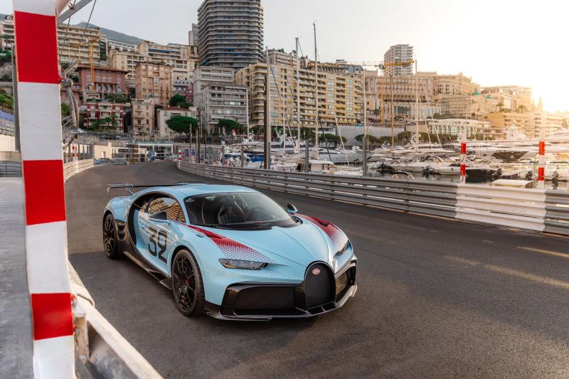 Chiron Pur Sport / أفضل سيارات بوغاتي النادرة