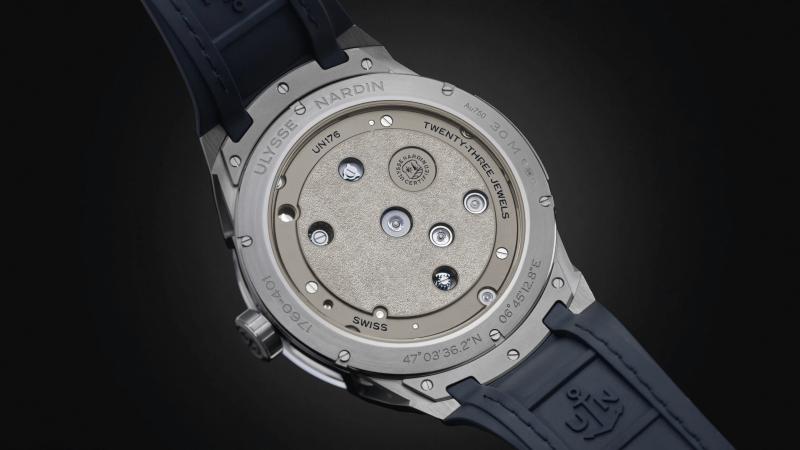 أوليس ناردين تتبنى رموزًا تصميمية وتقنية مبتكرة في ساعة Blast Free Wheel Maillechort