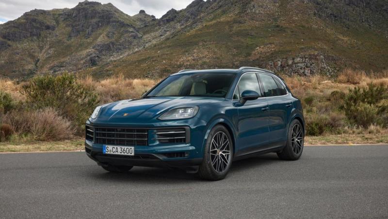 Porsche Cayenne Turbo GT - أداء رياضي في قالب SUV بسعر 210,600 دولار/أغلى 10 سيارات SUV في العالم لعام 2025