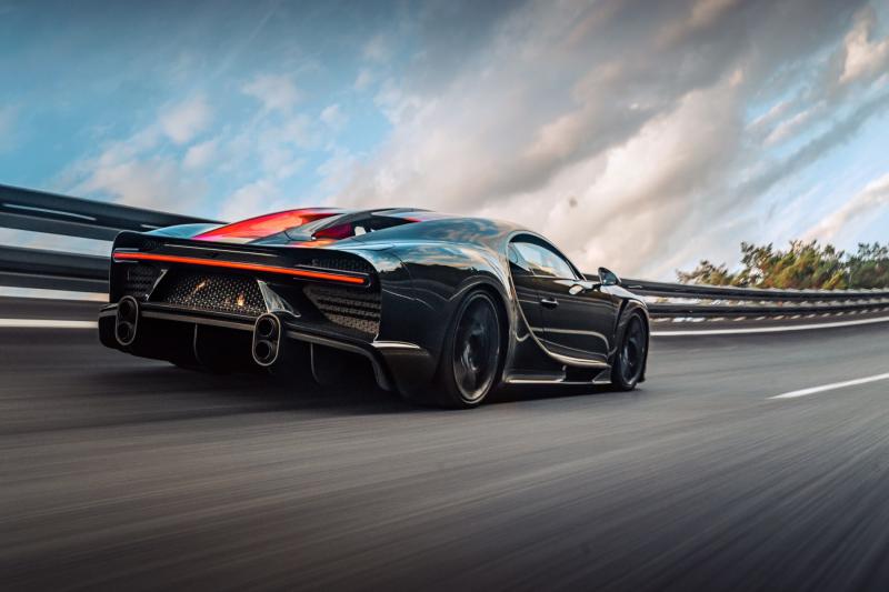 Bugatti Chiron Super Sport.. تفوّق هندسي بسرعة خارقة Bugatti Chiron Super Sport.. تفوّق هندسي بسرعة خارقة