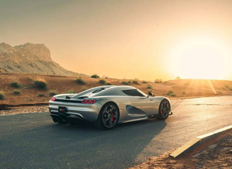 Koenigsegg CC850.. الماضي بروح المستقبل / أغلى السيارات في العالم 