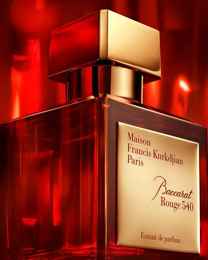 فرانسيس كوركجيان يطلق إصدارًا نادرًا من عطر Baccarat Rouge 540 مستوحى من العنبر الرمادي