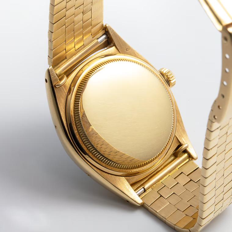 رولكس 6062.. قطعة نادرة تحطم الأرقام القياسية في مزاد موناكو ليجند غروب رولكس 6062.. قطعة نادرة تحطم الأرقام القياسية في مزاد موناكو ليجند غروب