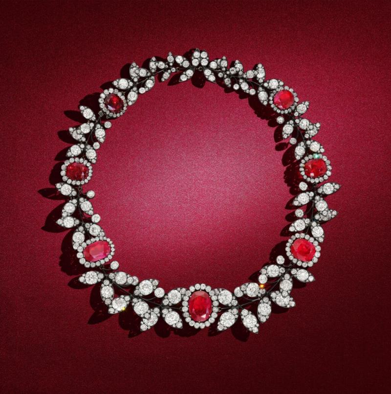 تحت عنوان "إرث من الأناقة" سوذبيز نيويورك تستعرض جواهر استثنائية في مزادها بديسمبر تحت عنوان "إرث من الأناقة" سوذبيز نيويورك تستعرض جواهر استثنائية في مزادها بديسمبر