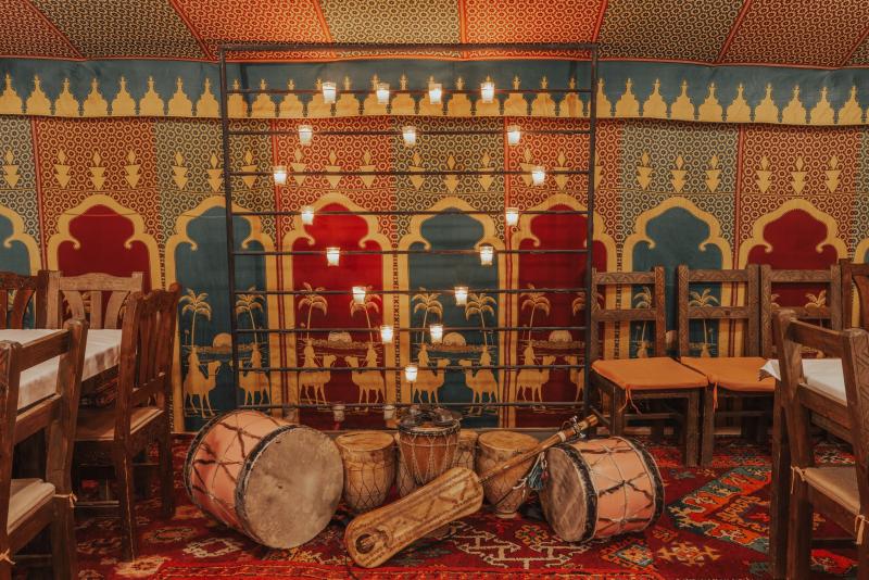 رحلة حول العالم في 60 يومًا.. باترفيلد آند روبنسون تحتفل بمرور ستة عقود على تأسيسها