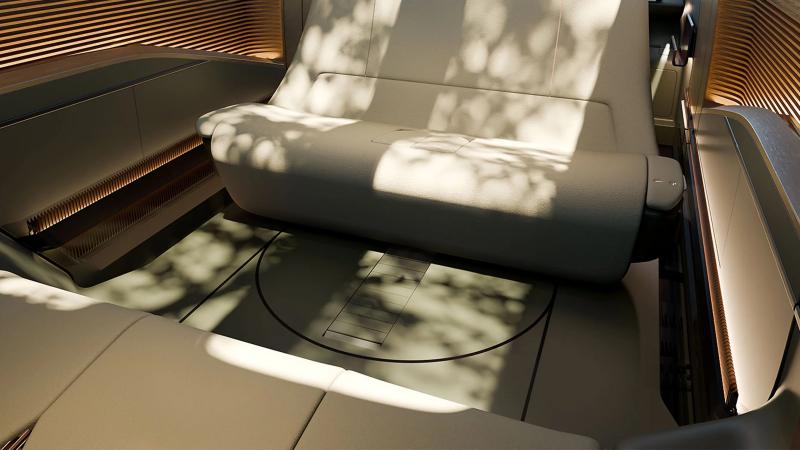 Lexus LS الجديدة تكشف ملامح المستقبل بتصميم جريء وتجربة غير مسبوقة