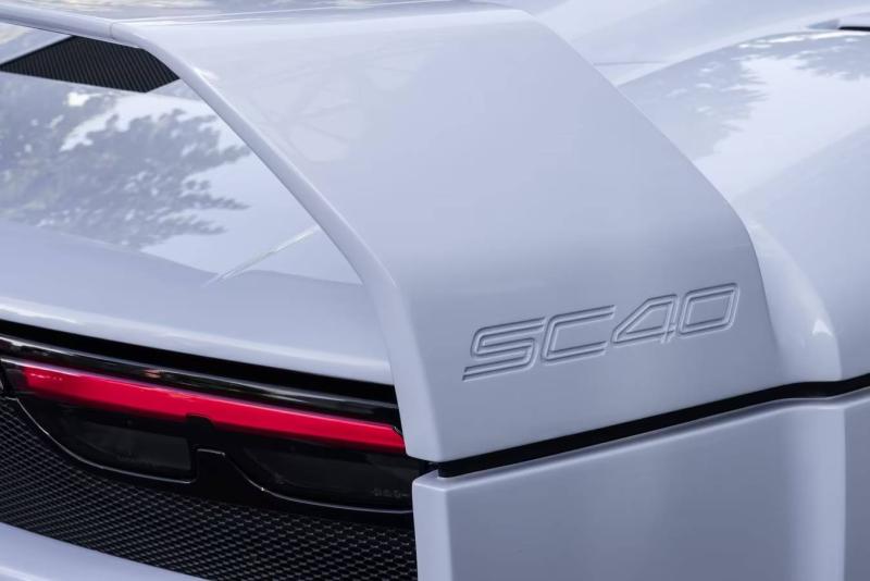 فيراري SC40.. سيارة مصممة لزبون واحد تحتفي بروح مارانيلو الخالدة