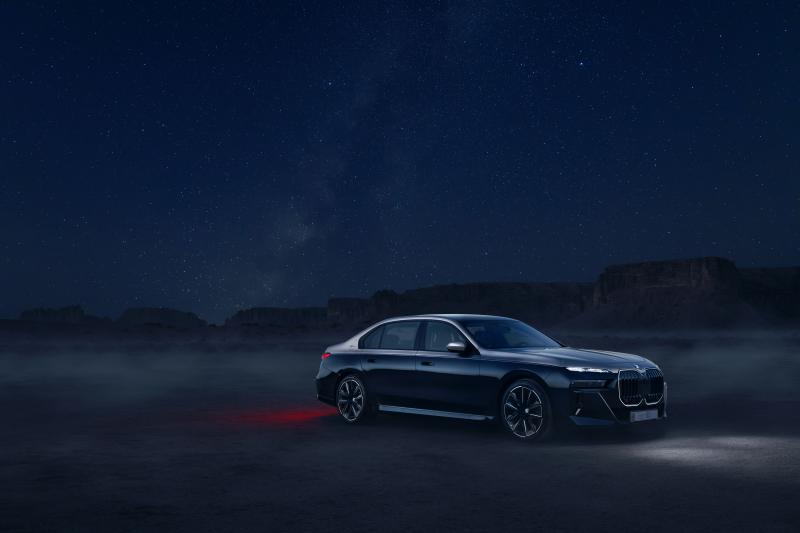 توقيع سماوي على الطرقات