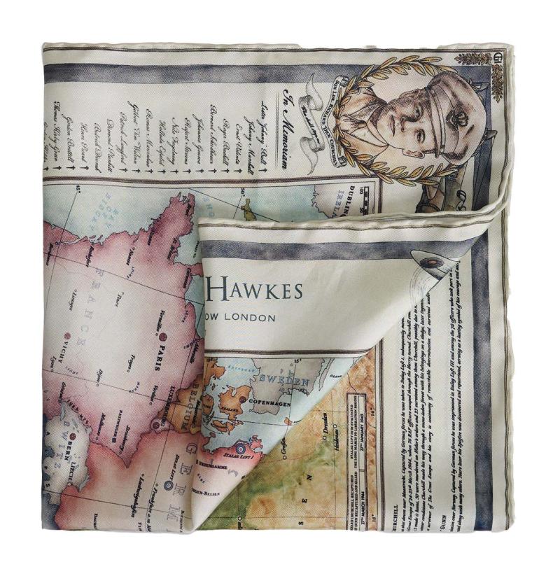 وشاح حريري يصوّر خريطة الهروب الكبير، تعاونت غيفز أند هوكس على ابتكاره مع دار بيلبري أند كو لصناعة الكرات الأرضية (بسعر 146 دولارًا). 