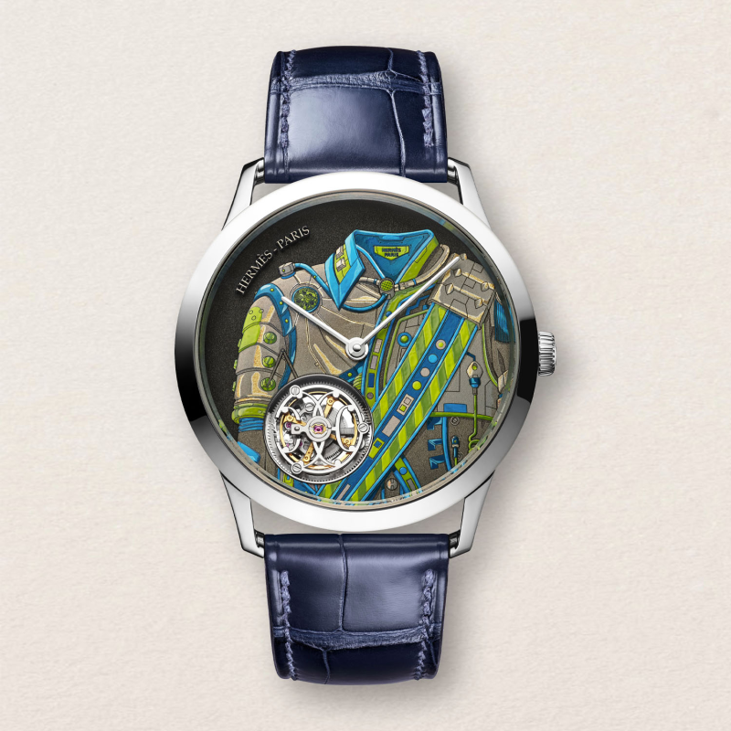 هيرميس تُجسد صورة سترة عسكرية من القرن التاسع عشر على ساعة Slim d’Hermès Neo Brandebourgs