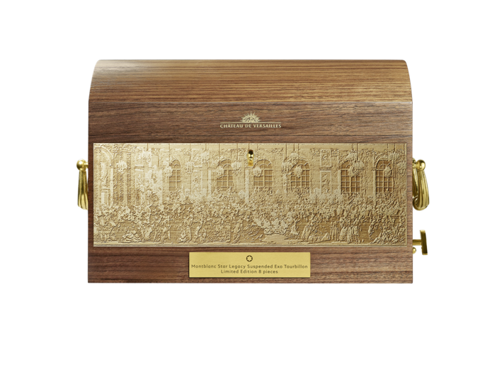 مون بلان تُمعن في الارتقاء بمستويات البراعة الحرفية في ساعة Star Legacy Suspended Exo Tourbillon Château de Versailles