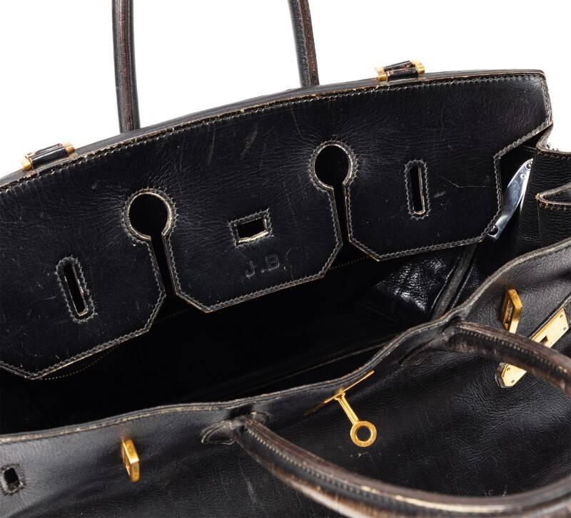 من المزاد إلى المتحف.. حقيبة بيركين من هيرميس تتحول إلى قطعة فنية