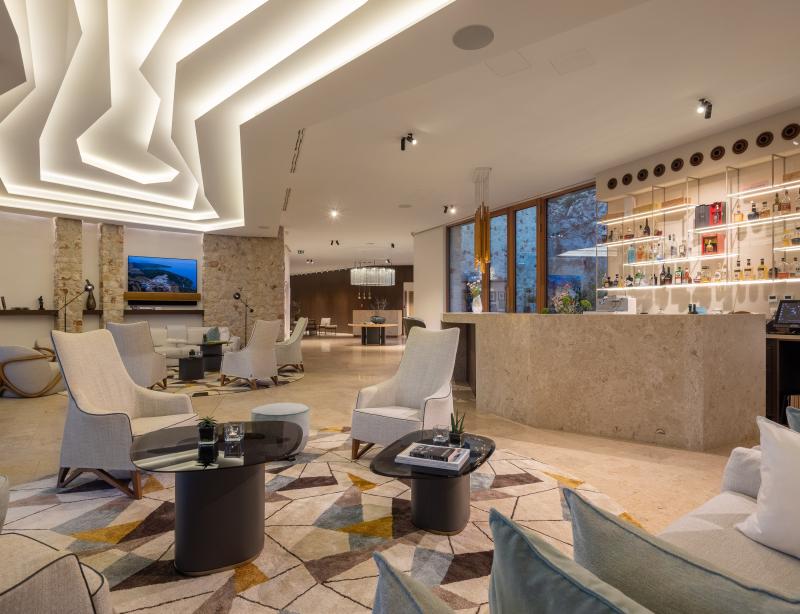 فيلا Nai 3.3.. عنوان الفخامة الهادئة في قلب جزيرة دوغي أوتوك