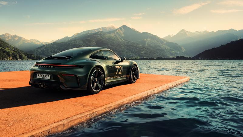 سيارة  911 GT3 90 F.A. Porsche.. إصدار خاص من بورشه تكريمًا لمصممها التاريخي