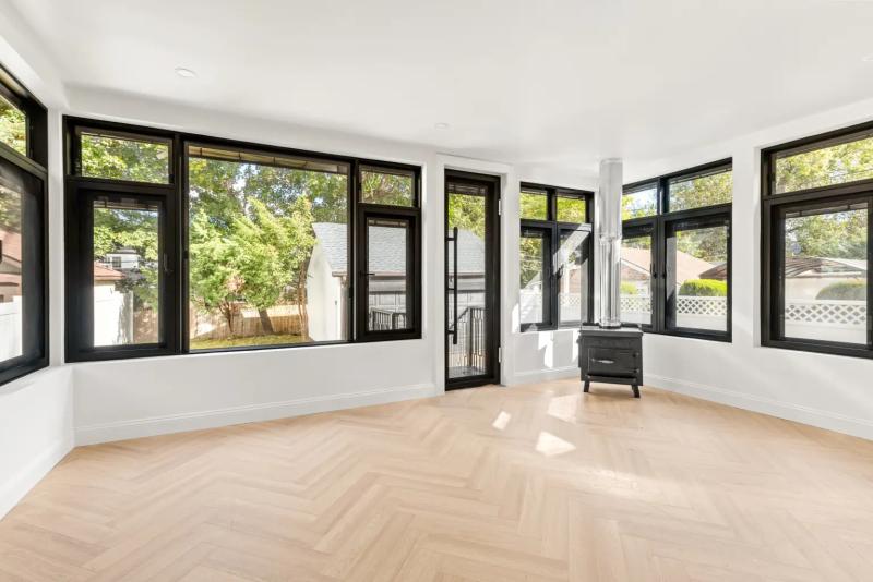 منزل طفولة دونالد ترامب في جامايكا إستيتس يعود للسوق بسعر 2.3 مليون دولار