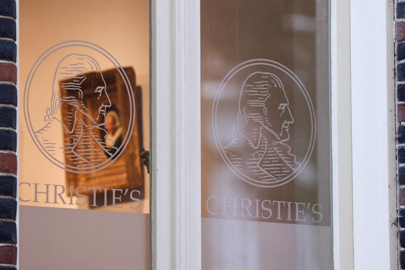 من الريادة إلى إعادة الابتكار.. كريستيز تغلق قسم الفن الرقمي