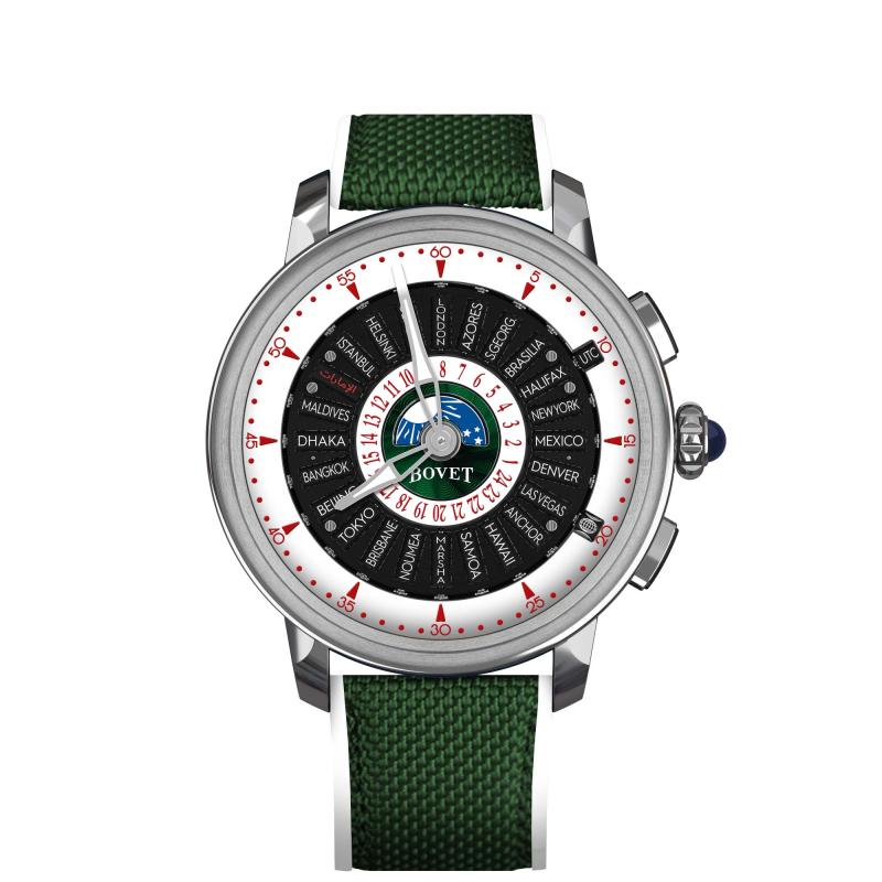 ساعة Récital 30 Seddiqi Limited Edition  من بوفيه، تعرض 24 منطقة زمنية بناءً على التوقيت العالمي الموحد، يتمايز فيها اسم الإمارات بحروفه العربية ولونه الأحمر.