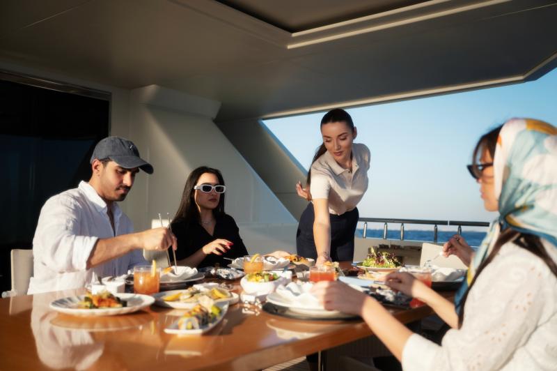 منصة جديدة لتجارب مترفة ومتوازنة.. يخت كور لايف الفاخر رمزٌ من رموز الرفاهية