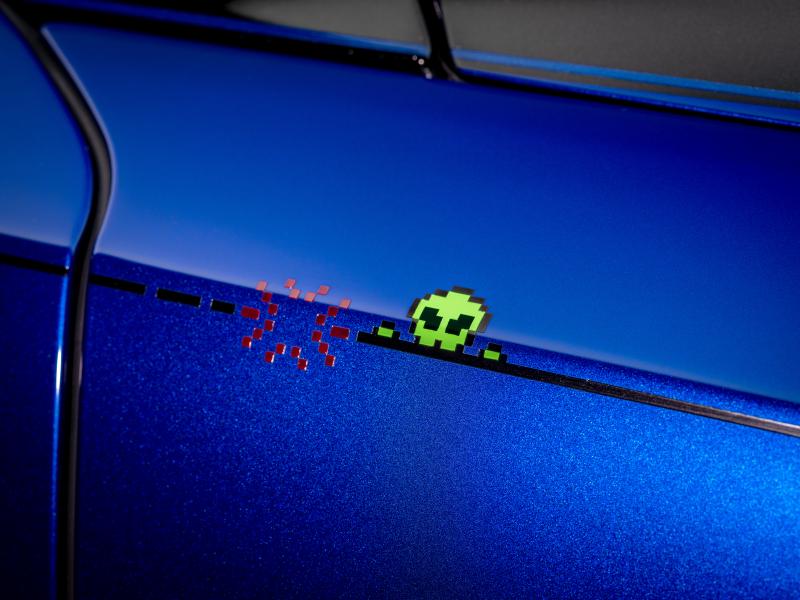 بلاك بادج غوست جايمر من رولز-رويس.. سيارة تتحدث بلغة الألعاب الإلكترونية