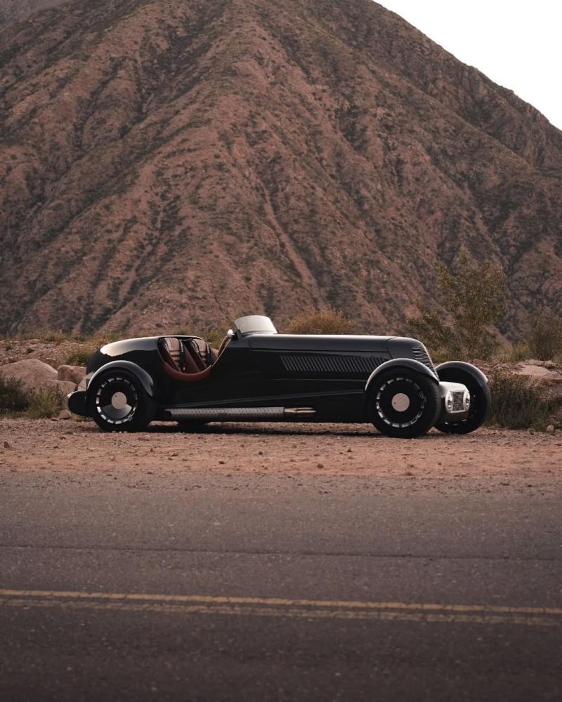 SP40 Restomod Speedster.. إحياء سيارة فورد التاريخية بأسلوب الآرت ديكو وروح عصرية