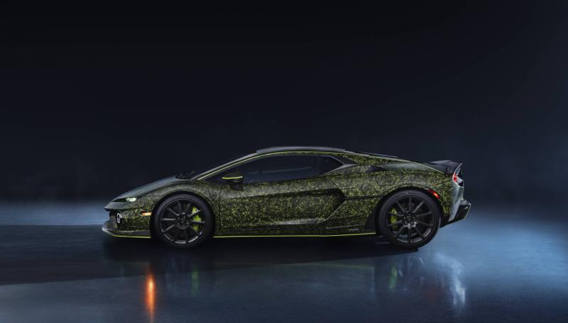 لامبورجيني تكشف عن النسخة الخاصة Temerario Ad Personam بتفاصيل متفرّدة وأداء فائق