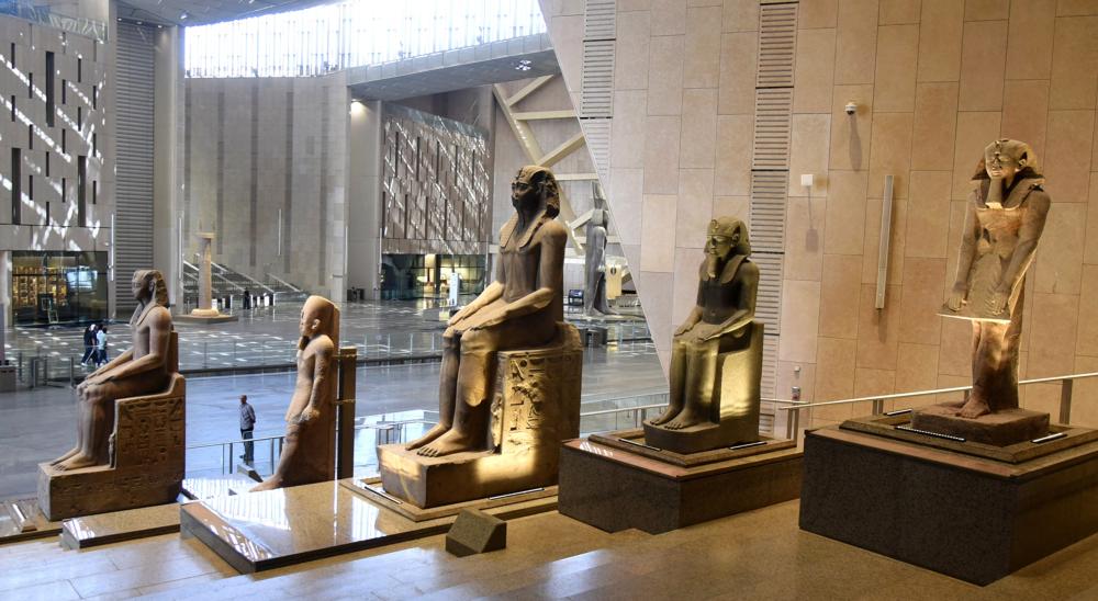 المتحف المصري الكبير يؤجل افتتاحه الرسمي مجددًا... ومصر تُراهن على لحظة تاريخية تليق بعظمة إرثها