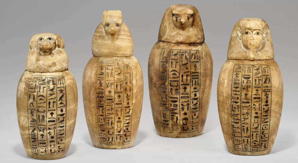 مزاد كريستيز للآثار القديمة يختتم فعالياته ويسجّل مبيعات مميزة لقطع مصرية ورومانية نادرة