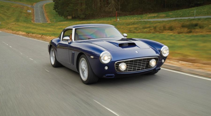 انظر ثانية: RML SWB أكبر بنحو 14% من 250 GT التي استلهمتها.